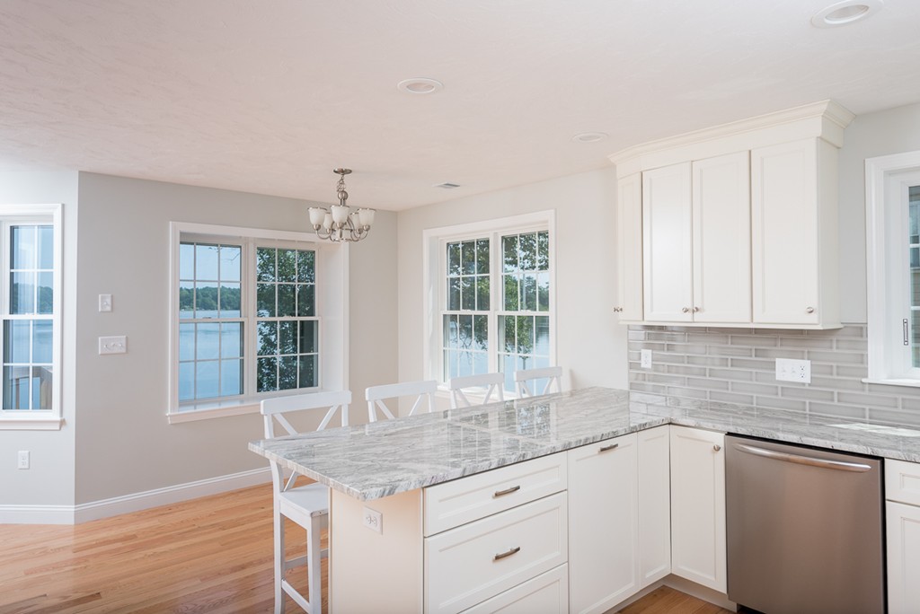 273 Lakeside Road Hanson, MA 02341 - Photo 3 of 30 Gallery Image 3
