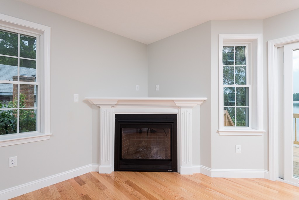 273 Lakeside Road Hanson, MA 02341 - Photo 7 of 30 Gallery Image 7