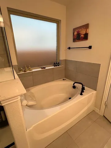 $2,200 | 5309 Pagewood Drive, Denton, TX 76207