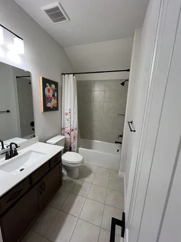 $2,200 | 5309 Pagewood Drive, Denton, TX 76207