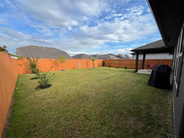 $2,200 | 5309 Pagewood Drive, Denton, TX 76207