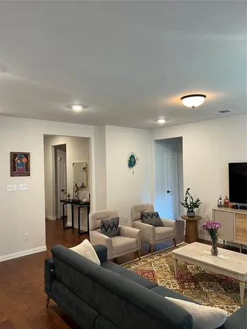 $2,200 | 5309 Pagewood Drive, Denton, TX 76207