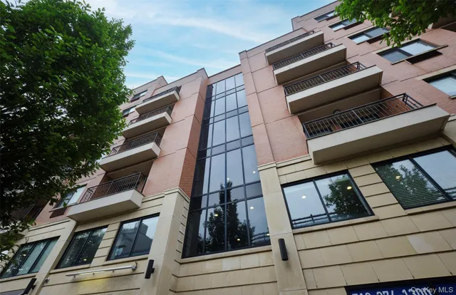 $605,000 | 31-35 31st Street | Astoria