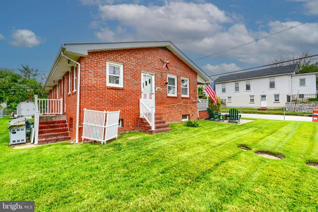 $325,000 | 1600 Charlotte Avenue, Baltimore, MD 21224