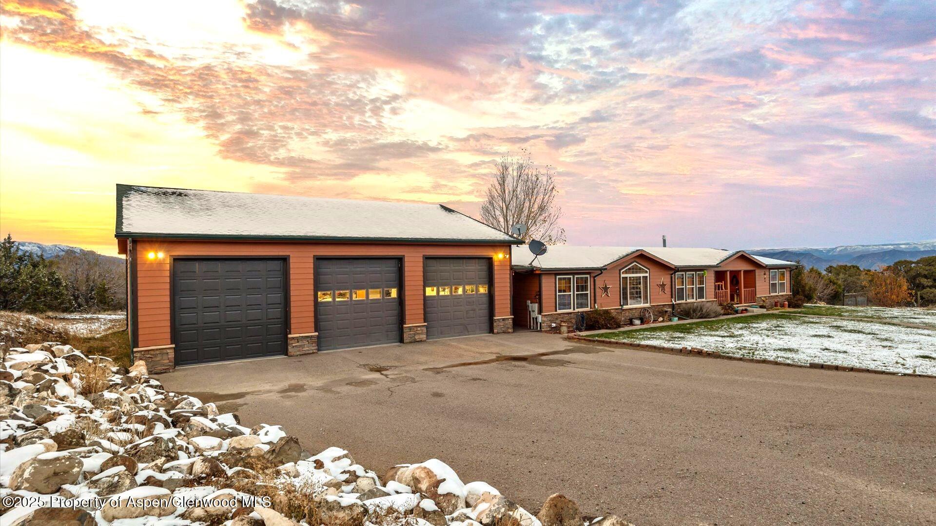 466 Arrowhead Trail Rifle, CO 81650 - Photo 4 of 45 03-466 Arrowhead Trail-3