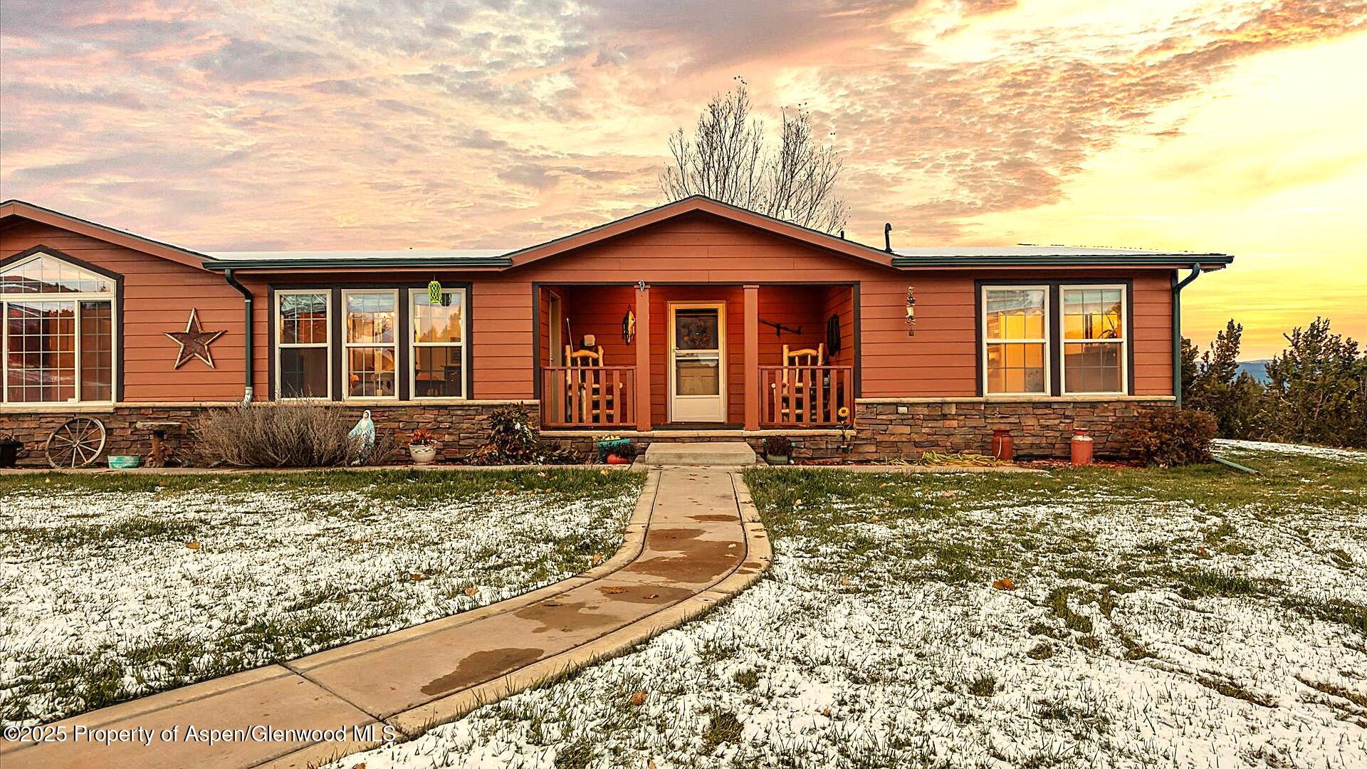 466 Arrowhead Trail Rifle, CO 81650 - Photo 5 of 45 11-466 Arrowhead Trail-11