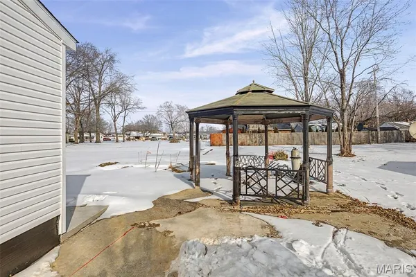 $239,000 | 2431 Pine Street, Granite City, IL 62040
