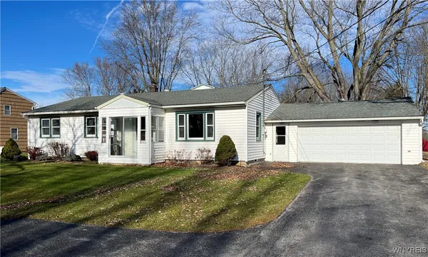 $299,900 | 12156 Liberia Road, East Aurora, NY 14052