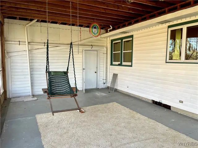 $299,900 | 12156 Liberia Road, Marilla, NY 14052