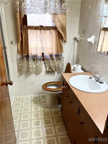 $299,900 | 12156 Liberia Road, Marilla, NY 14052