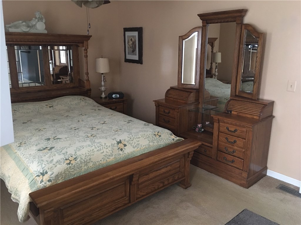 109 Haswill Street Warwick, RI 02889 - Photo 13 of 27 Gallery Image 13