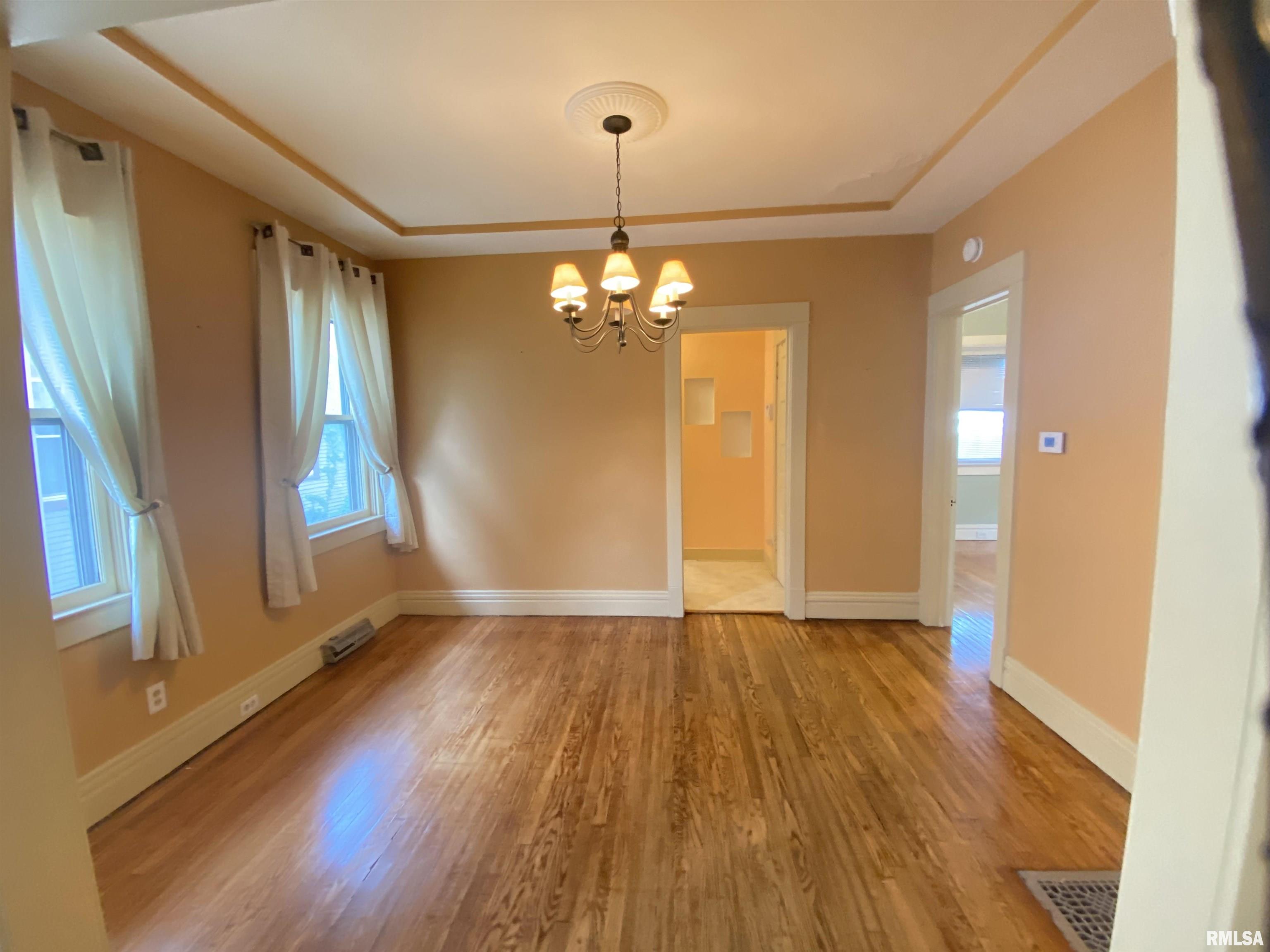1811 South 4th Street Springfield, IL 62703 - Photo 7 of 40