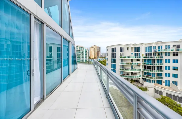 $3,500,000 | Thunder Alley, Aventura, FL 33180
