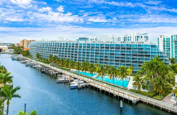 $3,500,000 | Thunder Alley, Aventura, FL 33180