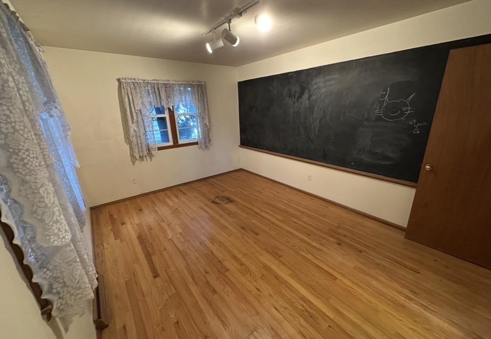 1504 East Pinecrest Road Spokane, WA 99203 - Photo 12 of 18 Gallery Image 12
