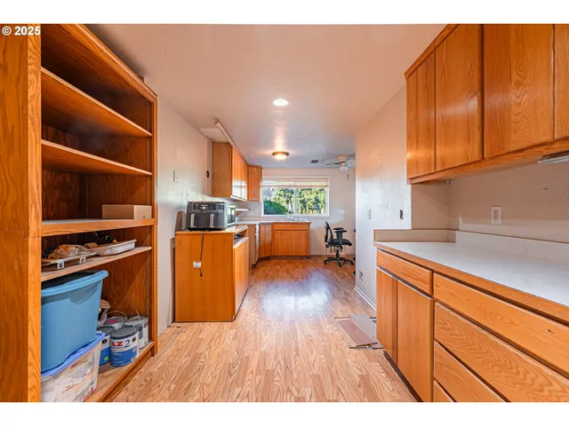 $650,000 | 3333 Hayden Bridge Road, Springfield, OR 97477