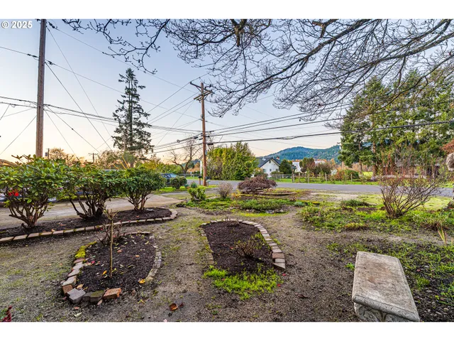 $650,000 | 3333 Hayden Bridge Road, Springfield, OR 97477