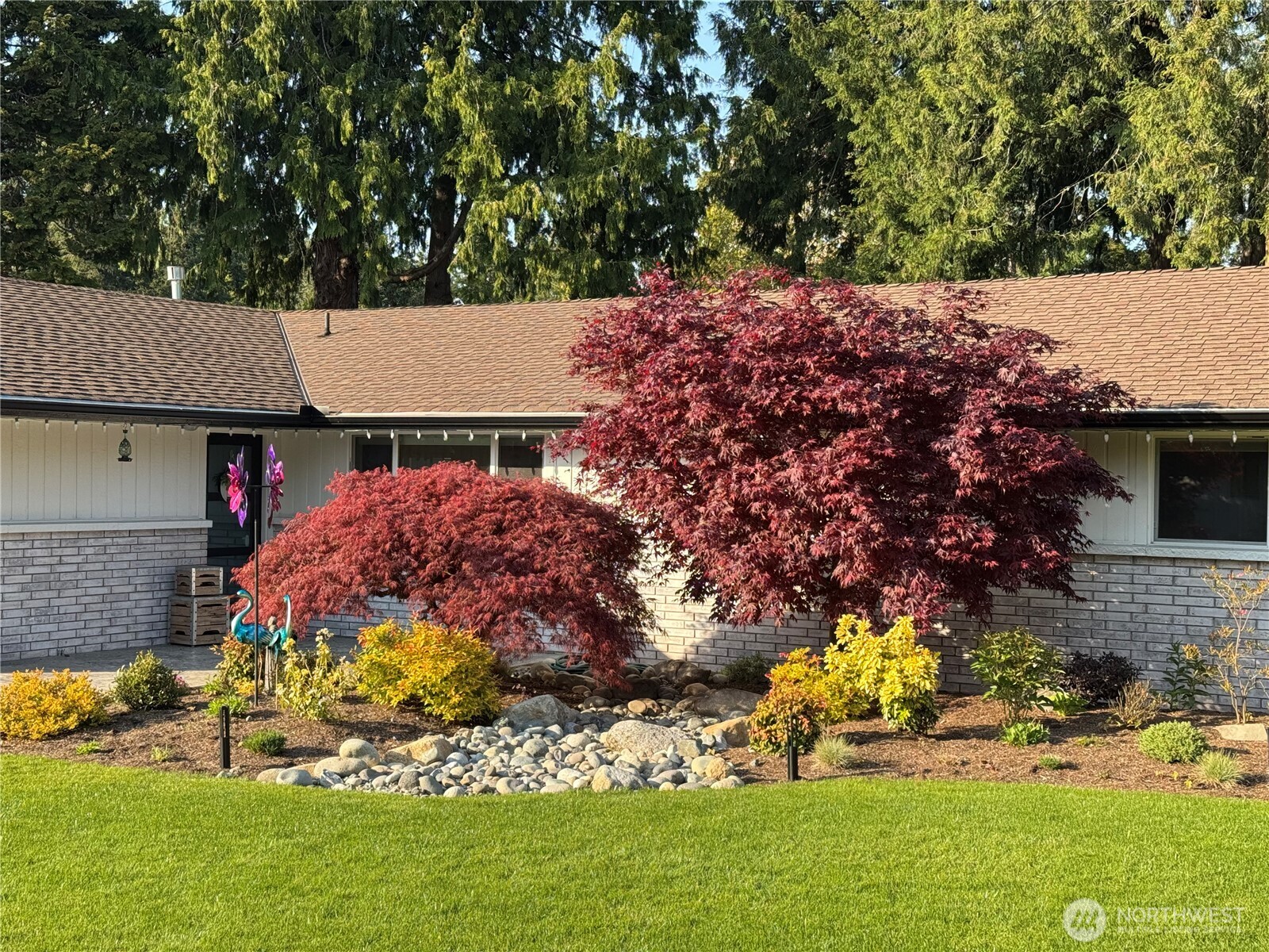 13714 Southeast 144th Street Renton, WA 98059 - Photo 3 of 37 Gallery Image 3