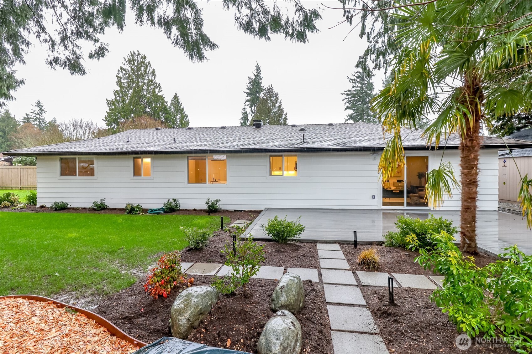 13714 Southeast 144th Street Renton, WA 98059 - Photo 8 of 37 Gallery Image 8
