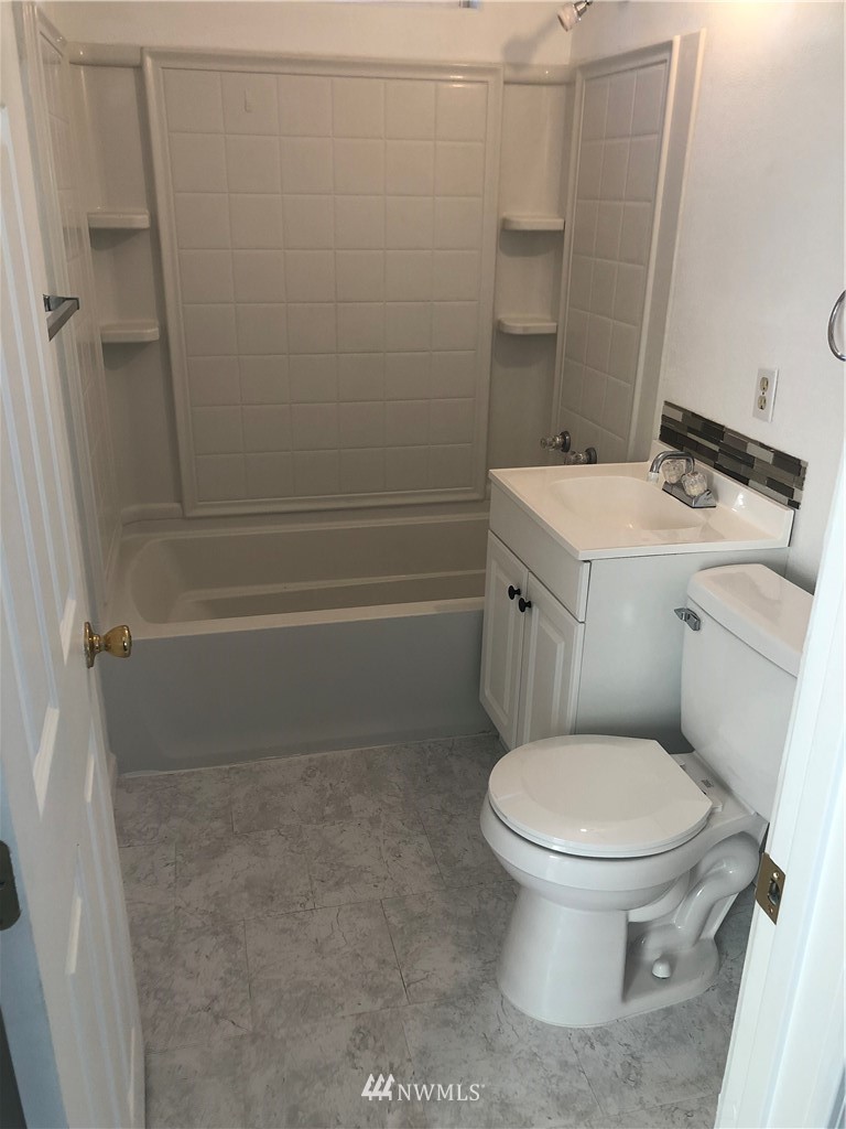 110 Parkhill Road Southwest George, WA 98848 - Photo 6 of 10 Gallery Image 6