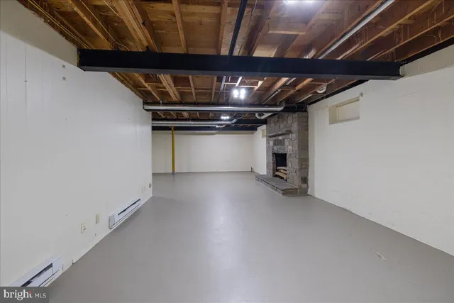 a view of room with refrigerator