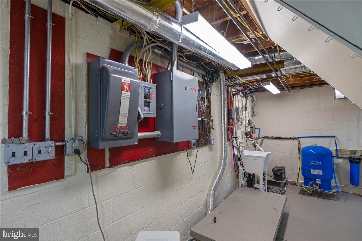 563 Deep Run Road Perkasie, PA 18944 - Photo 21 of 61 a view of entryway with a hall