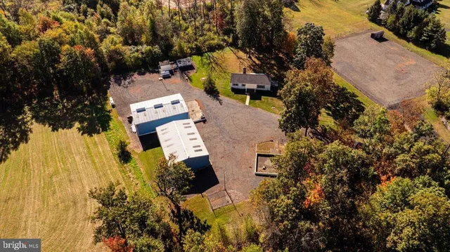 $990,000 | 563 Deep Run Road, Perkasie, PA 18944