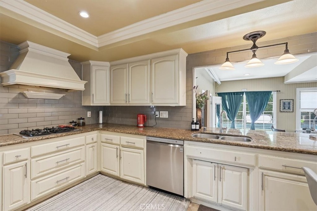710 Ridgeview Road Anaheim Hills, CA 92807 - Photo 19 of 51 Gallery Image 19
