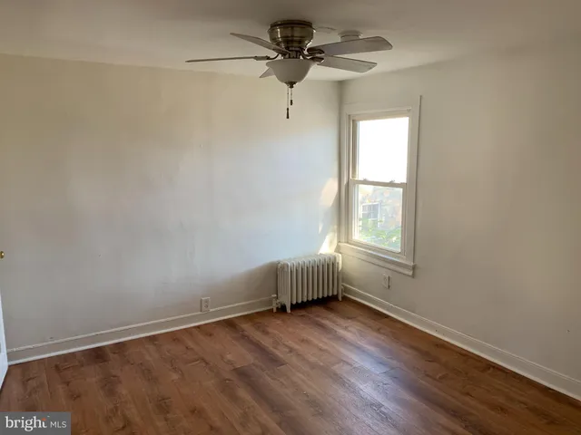 $2,000 | 119 Franklin Street, Unit 2, Bristol, PA 19007