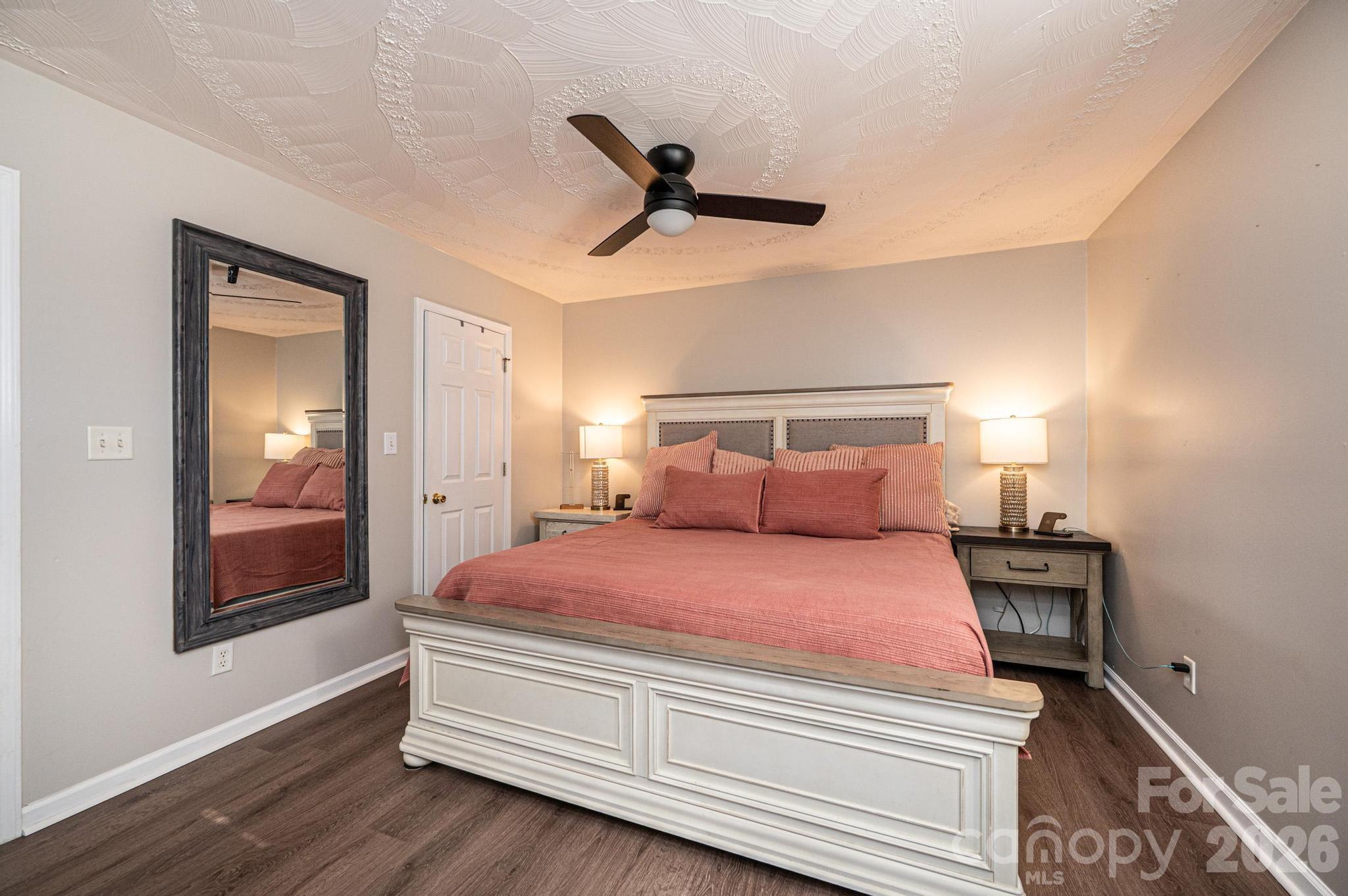 1355 Millrace Drive Conover, NC 28613 - Photo 28 of 37