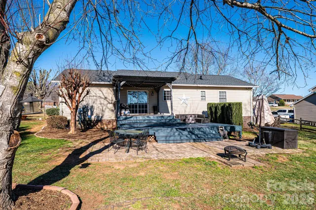 $279,990 | 1355 Millrace Drive, Conover, NC 28613