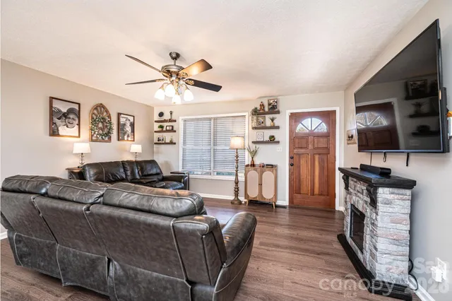 $279,990 | 1355 Millrace Drive, Conover, NC 28613