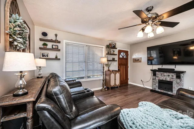 $279,990 | 1355 Millrace Drive, Conover, NC 28613