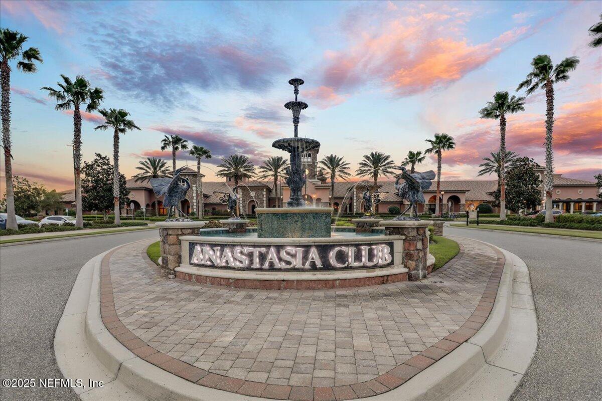 86 Fawn Gully Lane, Unit D Ponte Vedra, FL 32081 - Photo 24 of 29 a view of a park with palm trees