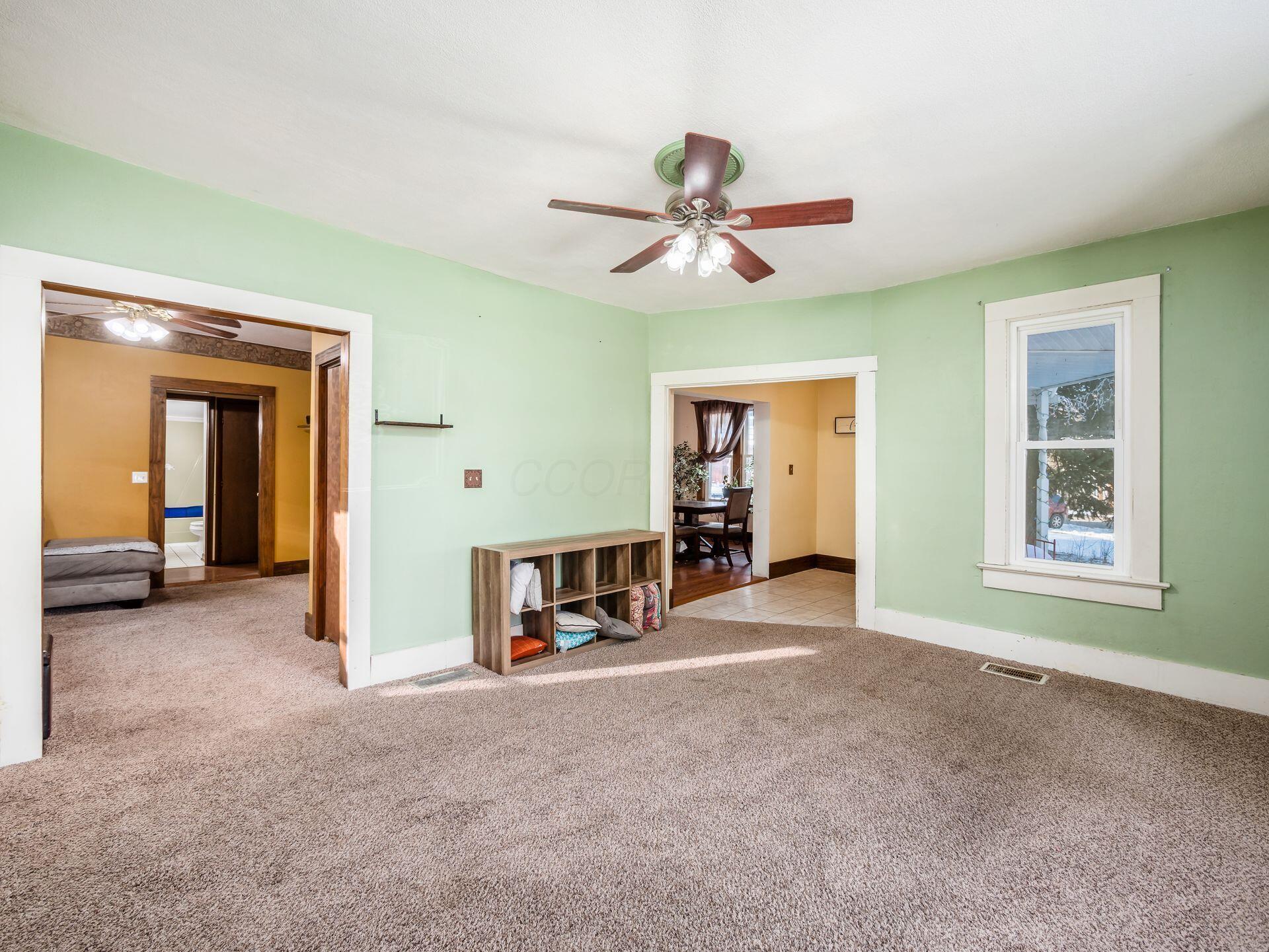 402 Sychar Road Mount Vernon, OH 43050 - Photo 17 of 53 Front Living Room