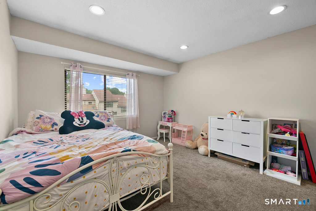 209 Cypress Road, Unit 209 Newington, CT 06111 - Photo 18 of 31 Gallery Image 18