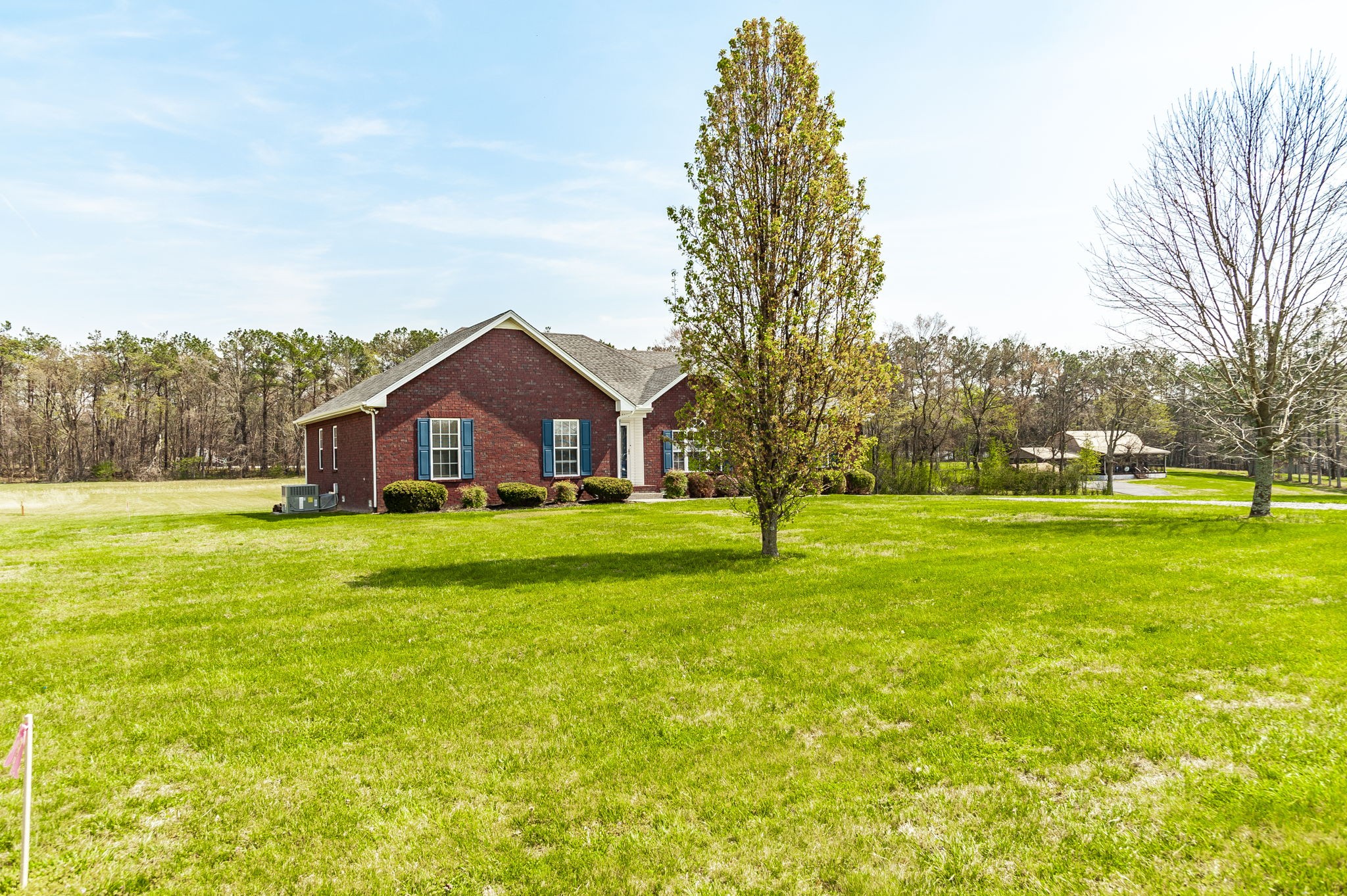 7535 Swift Road Greenbrier, TN 37073 - Photo 2 of 52