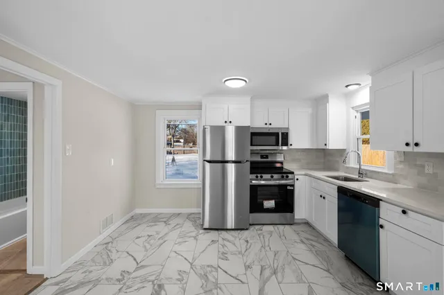 $329,000 | 10 Cote Drive, Brooklyn, CT 06234