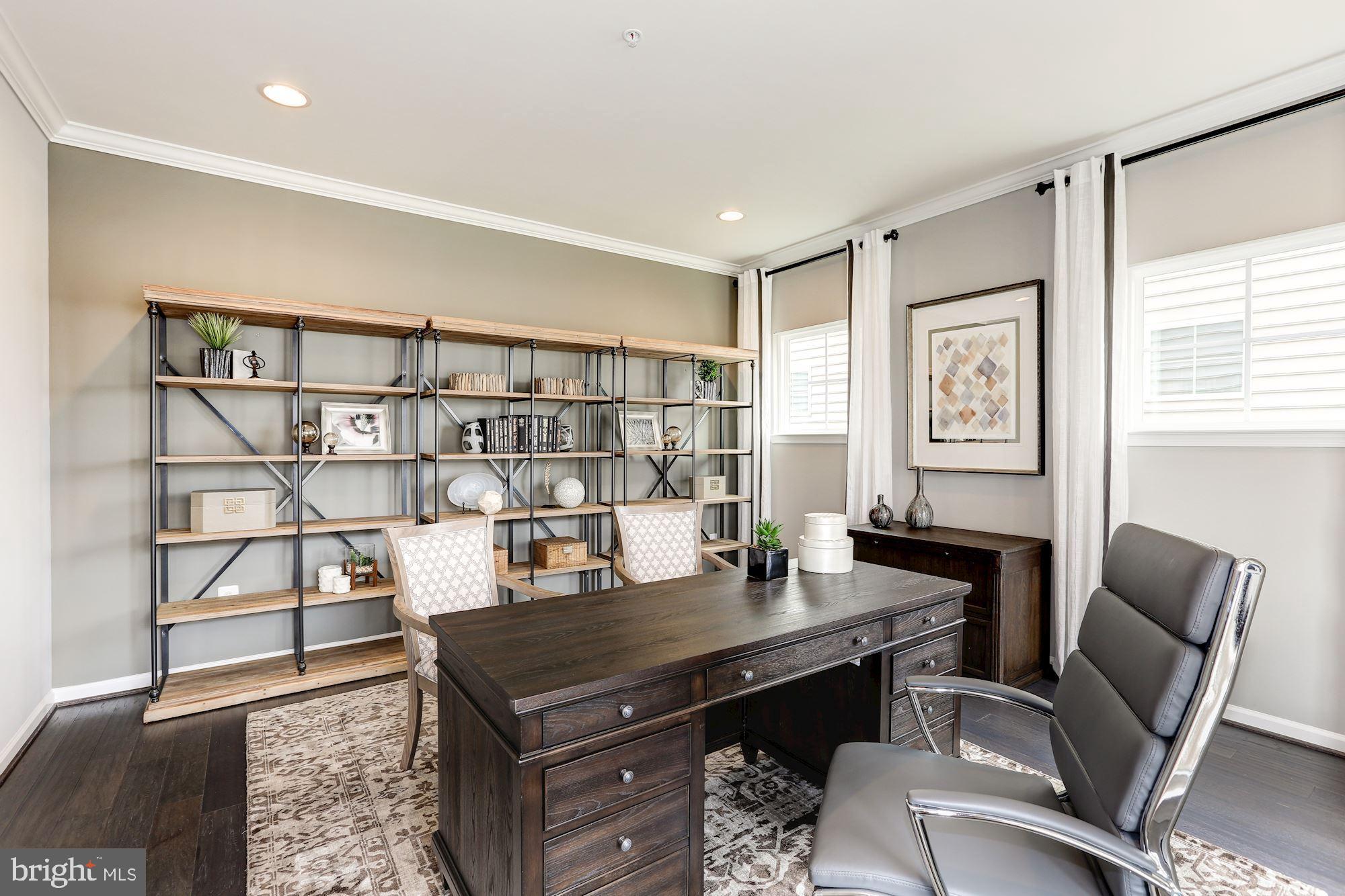 14168 Jaeger Road Clarksburg, MD 20871 - Photo 3 of 18 Gallery Image 3