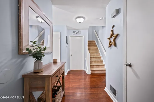 $585,000 | 31 Atrium Way, Unit 31, Manalapan, NJ 07726