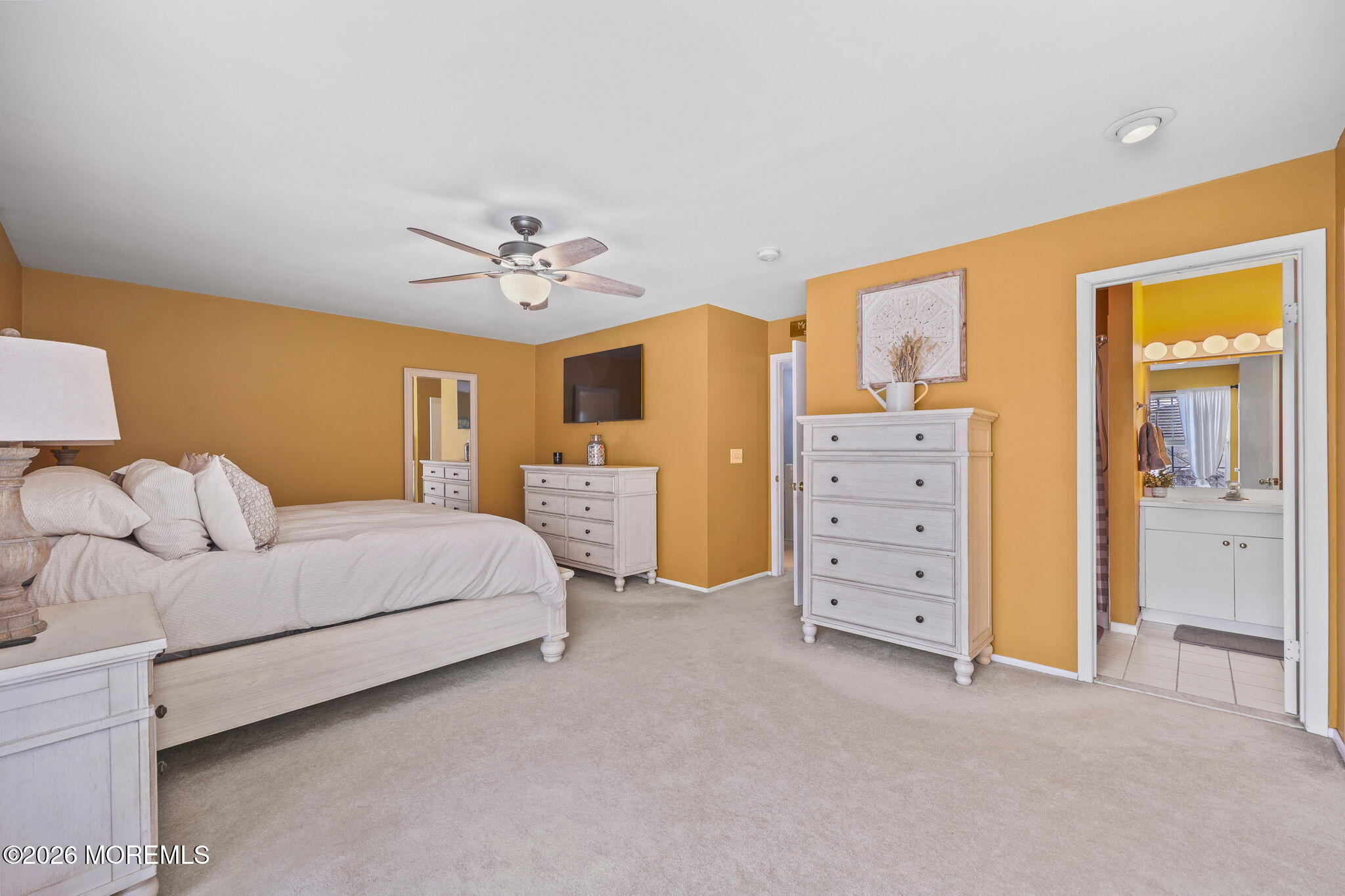 31 Atrium Way, Unit 31 Manalapan, NJ 07726 - Photo 21 of 34 24-web-or-mls-LPM_7634