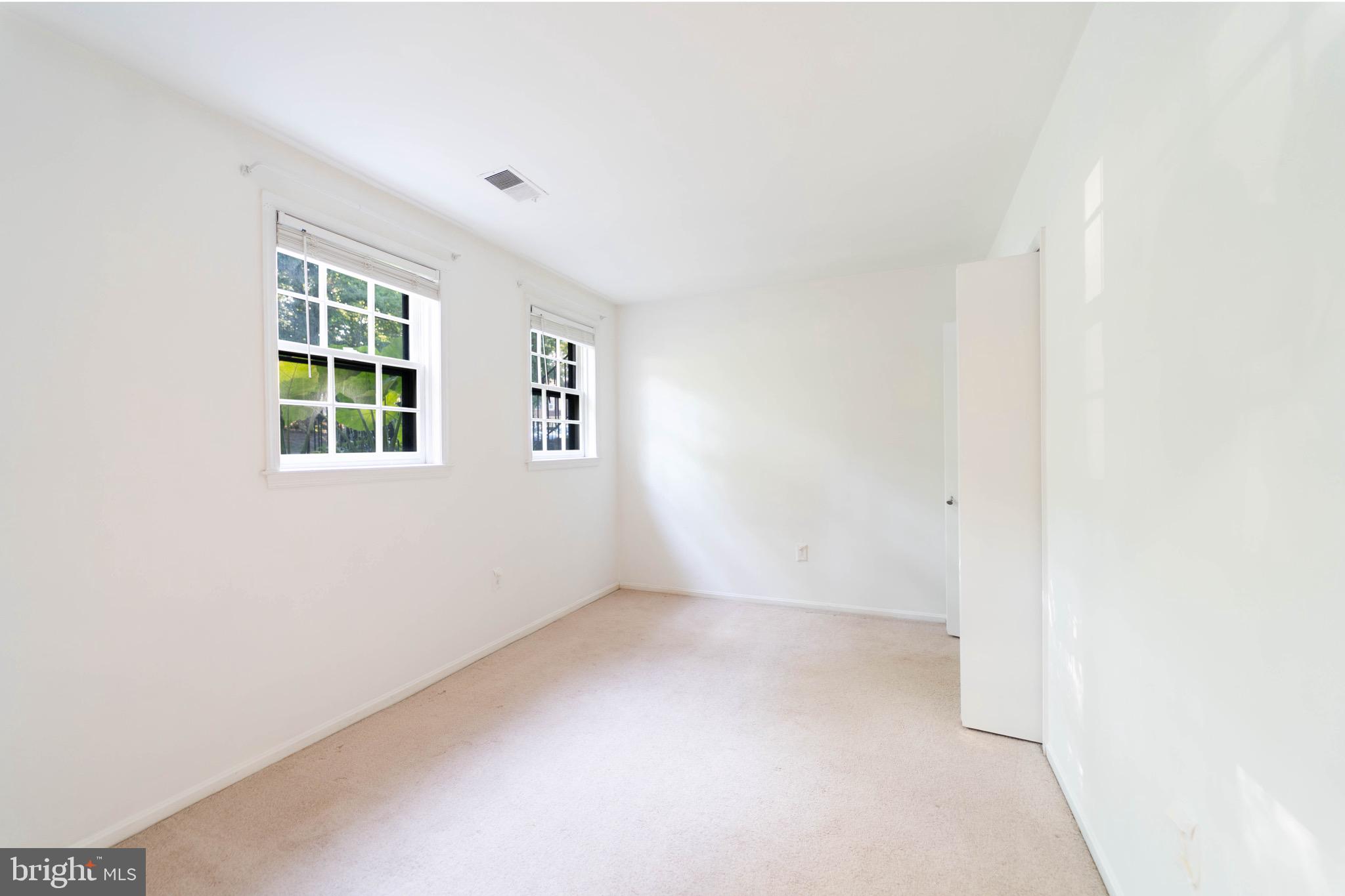 4914 Carriagepark Road Fairfax, VA 22032 - Photo 18 of 40
