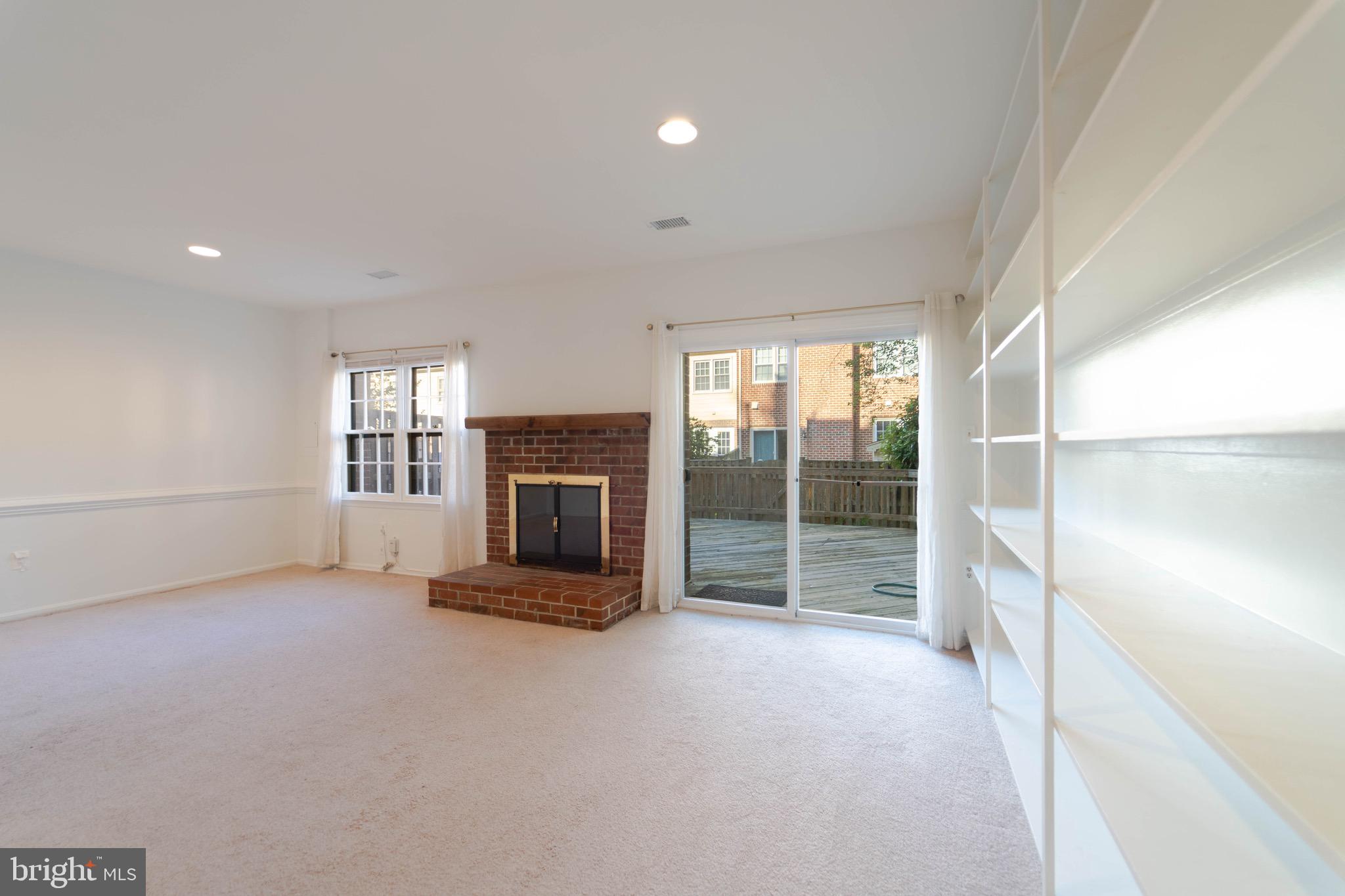 4914 Carriagepark Road Fairfax, VA 22032 - Photo 24 of 40