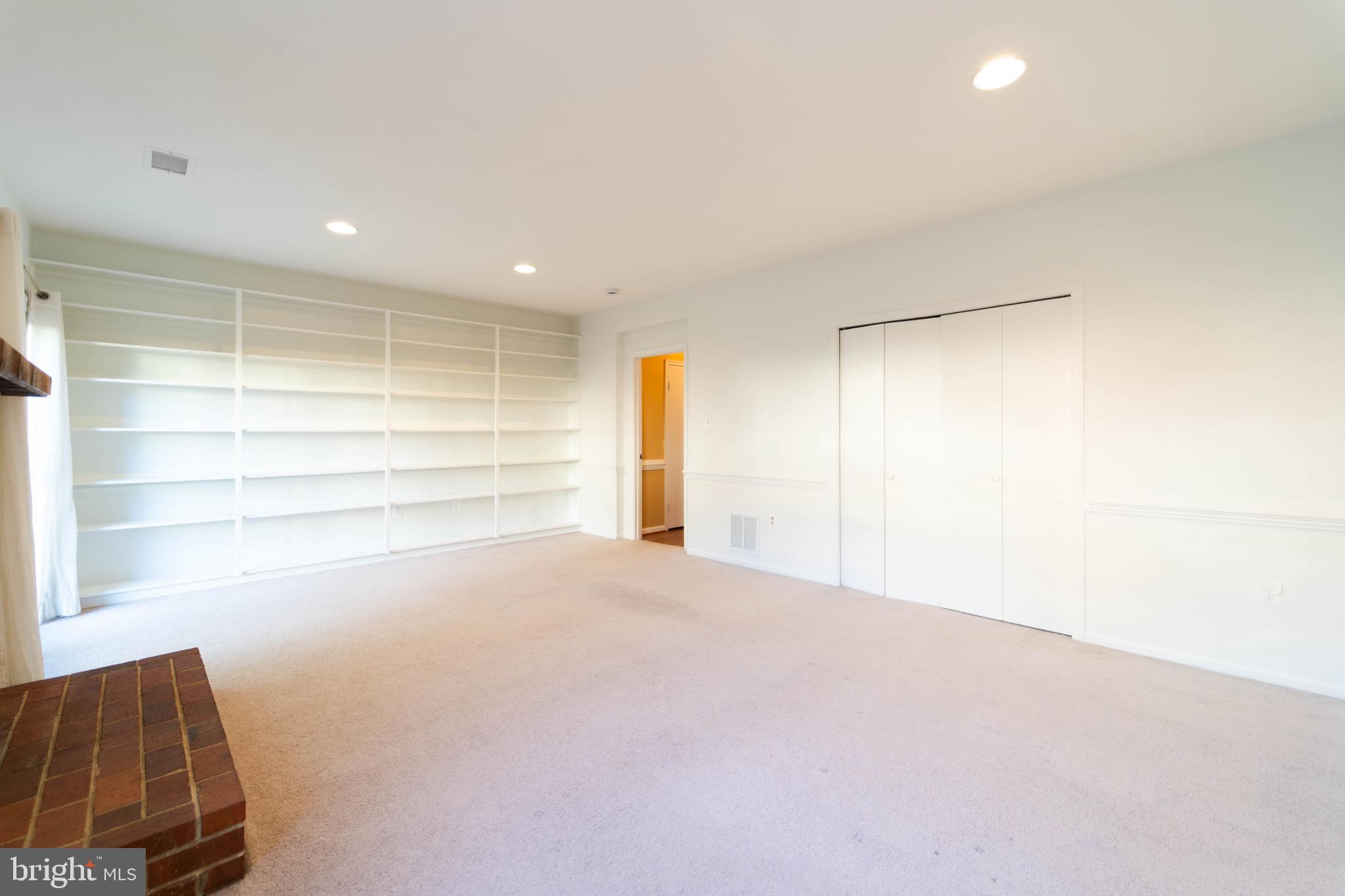 4914 Carriagepark Road Fairfax, VA 22032 - Photo 26 of 40