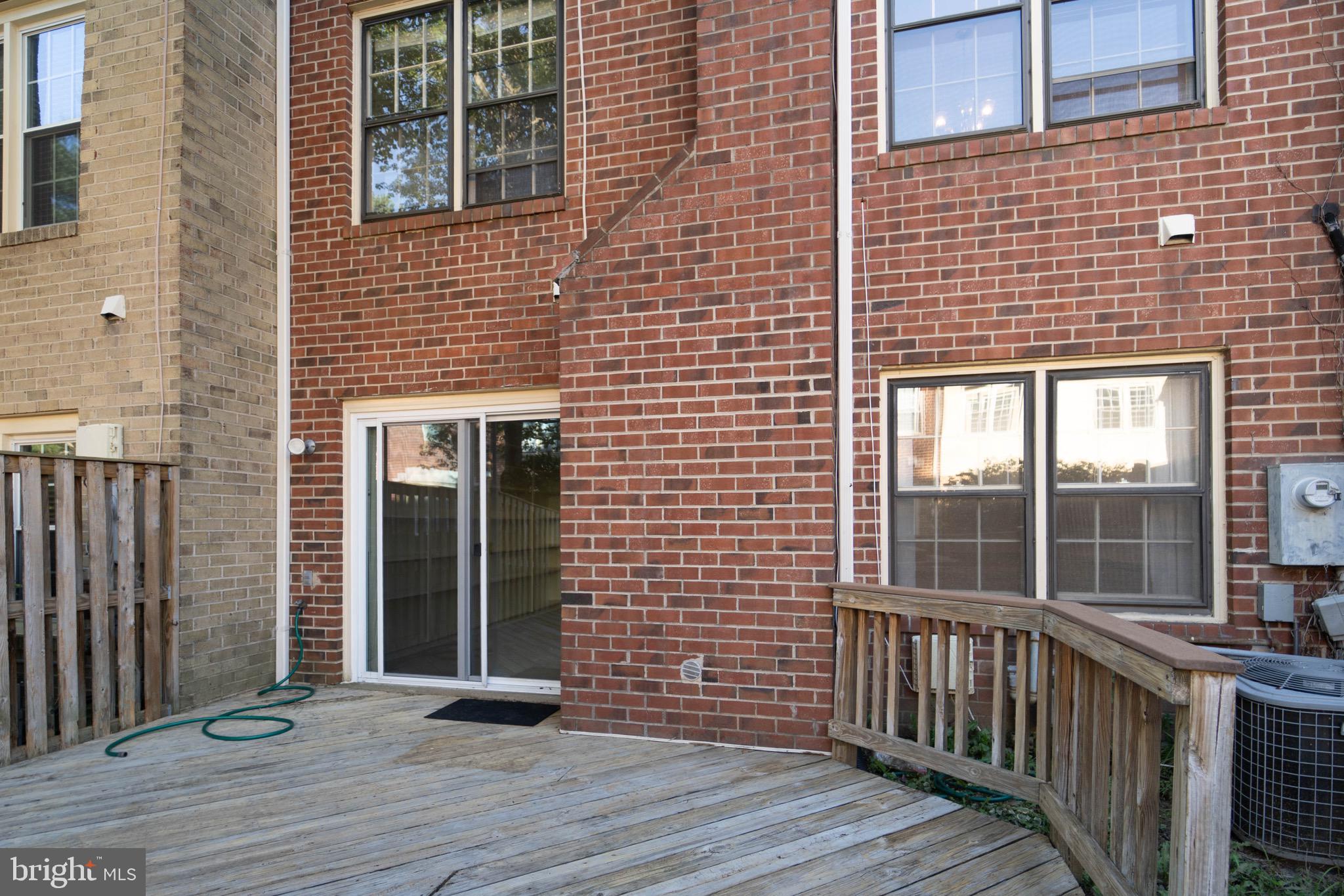 4914 Carriagepark Road Fairfax, VA 22032 - Photo 29 of 40