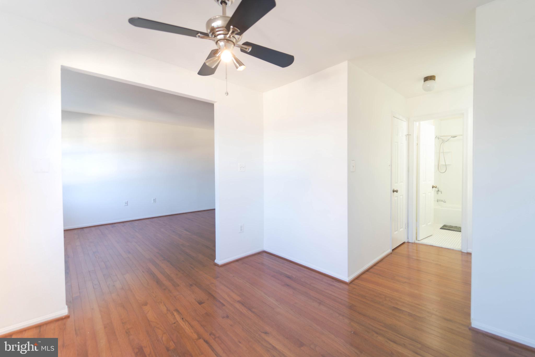 4914 Carriagepark Road Fairfax, VA 22032 - Photo 34 of 40