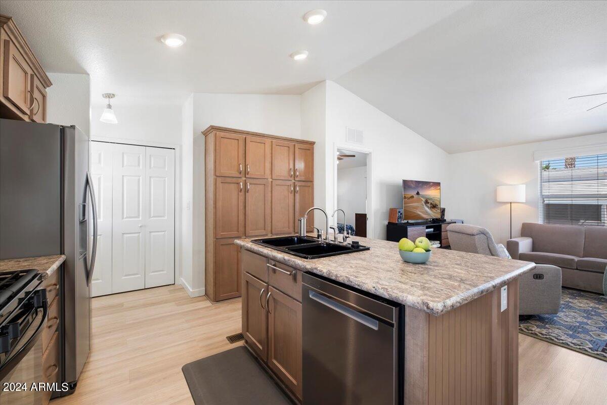 10936 East Apache Trail, Unit 67 Apache Junction, AZ 85120 - Photo 12 of 23 12-57814888