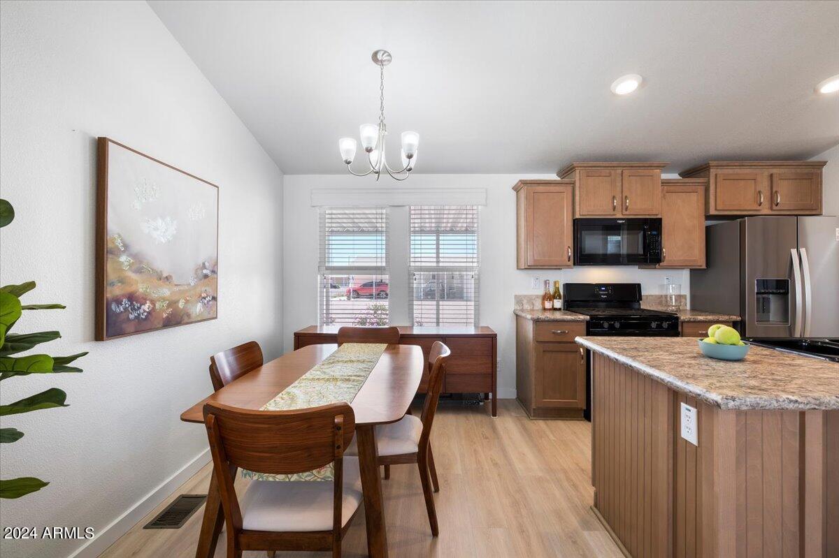 10936 East Apache Trail, Unit 67 Apache Junction, AZ 85120 - Photo 14 of 23 13-57814867