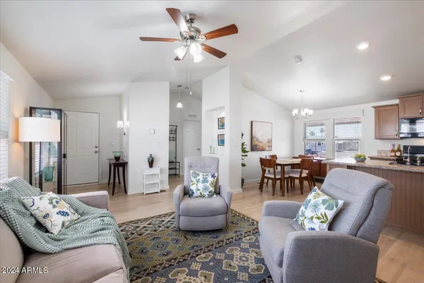 $94,000 | 10936 East Apache Trail, Unit 67, Apache Junction, AZ 85120