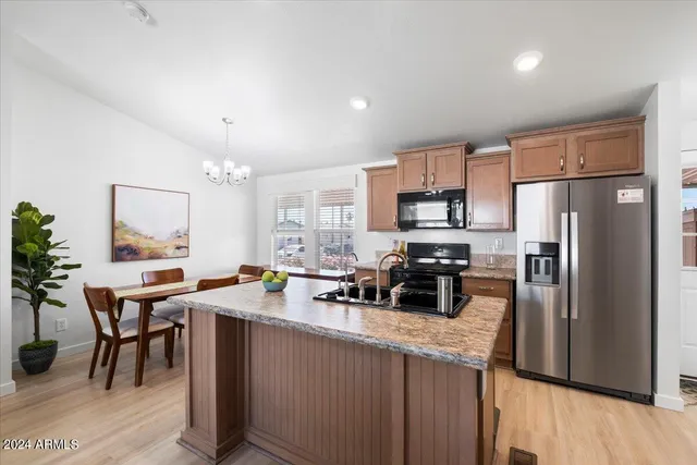 $94,999 | 10936 East Apache Trail, Unit 67, Apache Junction, AZ 85120